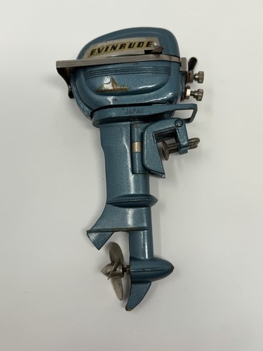 Motore fuoribordo giocattolo